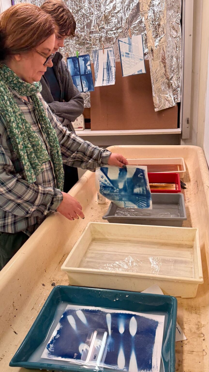 Praca z odczynnikami uczestników warsztatów